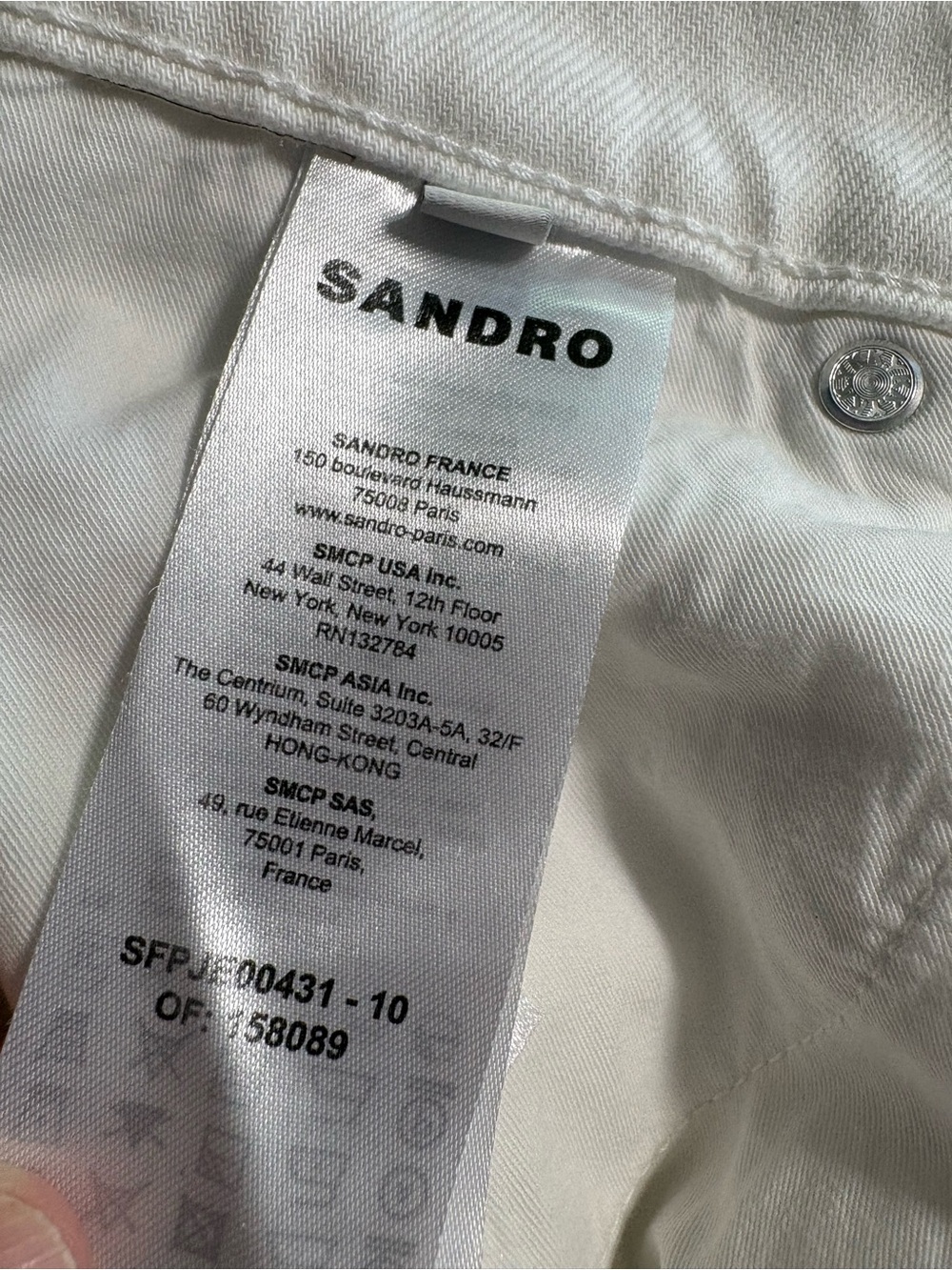 Sandro Paris White High Rise Wide Leg Jeans Size 40 Like New Waist 28 Inseam 30 - Picture 7 of 9